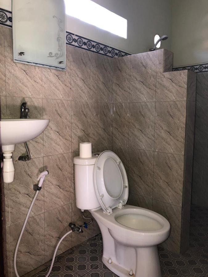 Tira Amed Homestay Екстериор снимка
