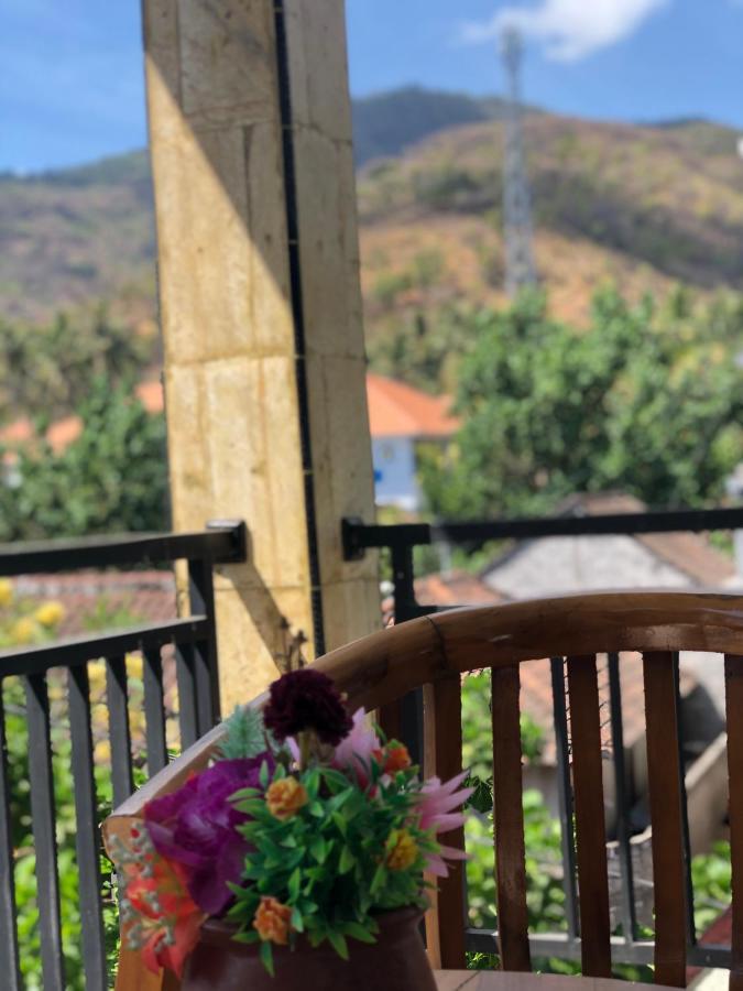 Tira Amed Homestay Екстериор снимка