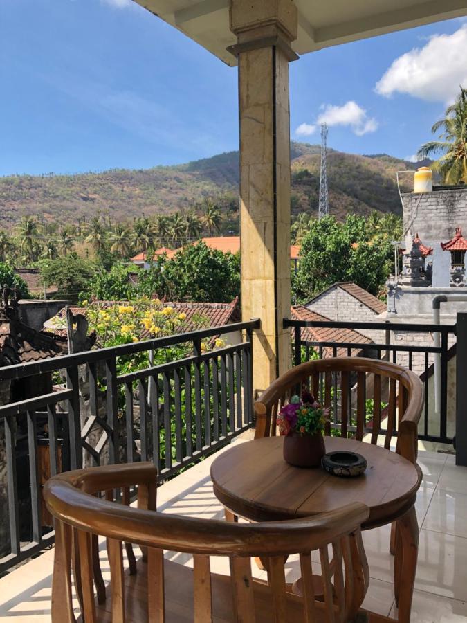 Tira Amed Homestay Екстериор снимка