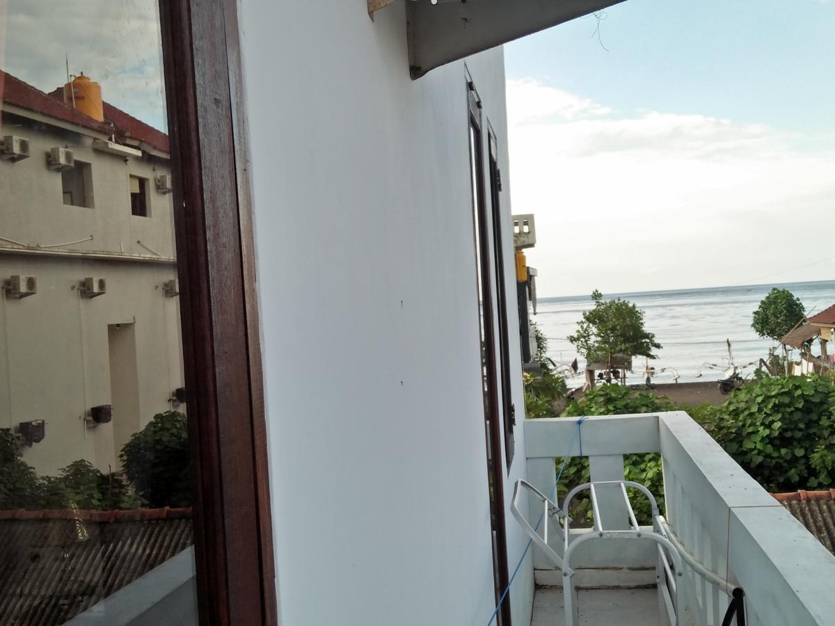 Tira Amed Homestay Екстериор снимка